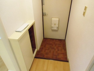 【玄関】 | サンワパレス