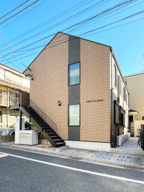 中野区江原町１丁目のアパート