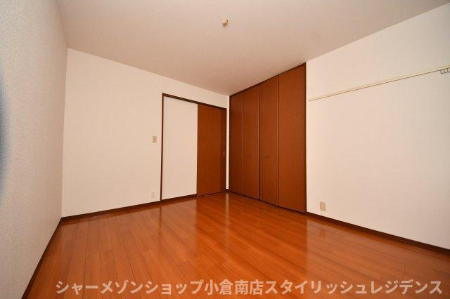 ソレイユ霧ヶ峰の居間・リビング
