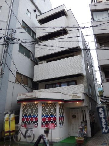 真和ビル