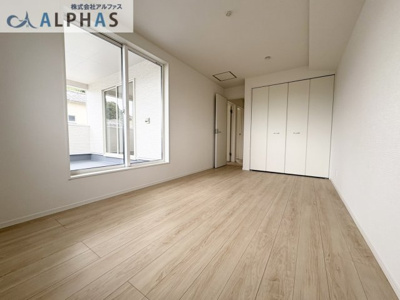  | 三木市志染町東自由が丘一丁目　新築戸建 | ■2階洋室7.7帖♪バルコニーから光が差し込み明るい雰囲気に♪