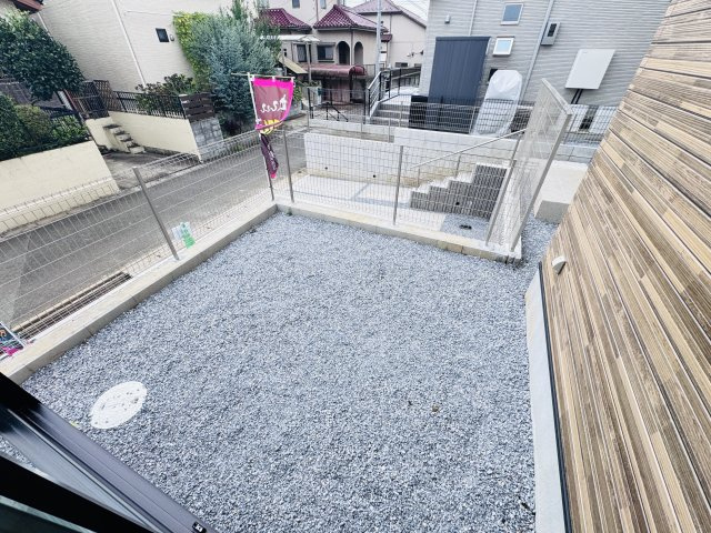 流山市東深井新築戸建【東深井小学校:9分】の庭|リビング前・南側庭スペース