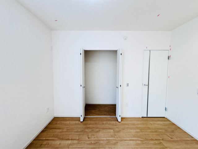流山市東深井新築戸建【東深井小学校:9分】の収納|1F4.3帖洋室スペース収納