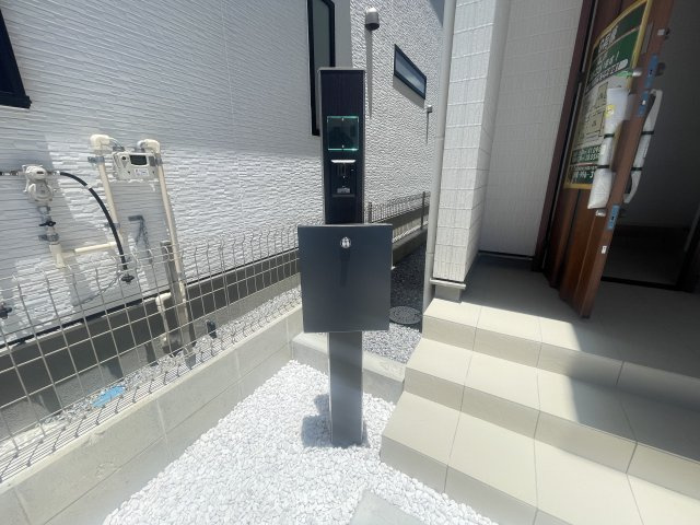 豊見城市金良Ⅲ（全10棟）G号棟の設備|G号棟　便利なポスト付き♪