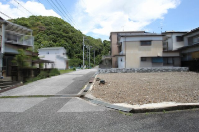 十津5丁目　新築戸建　の前面道路含む現地写真