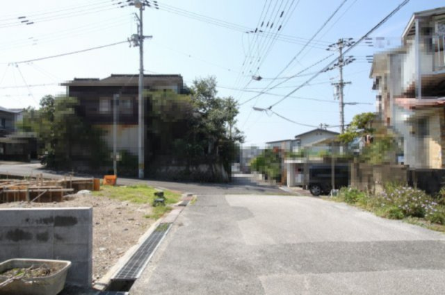 十津5丁目　新築戸建　の前面道路含む現地写真