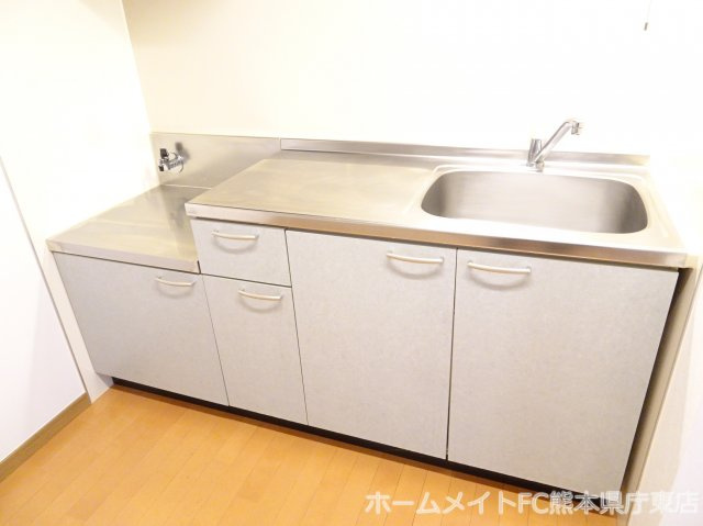 熊本市中央区本荘５丁目の賃貸マンションのキッチン
