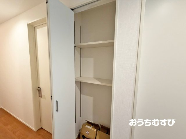 北区清水308②(全2棟)の収納