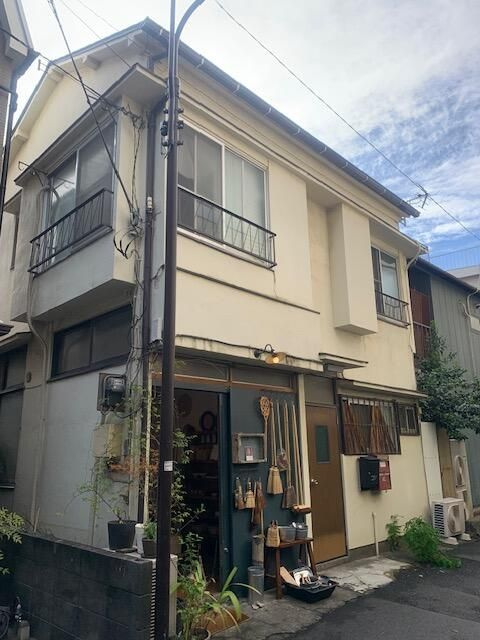 細井荘の外観