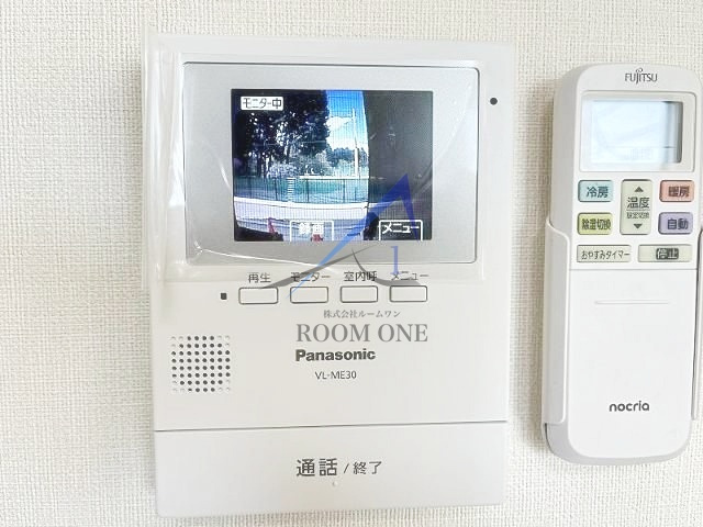 ミモザのセキュリティ|モニター付きインターホンです。