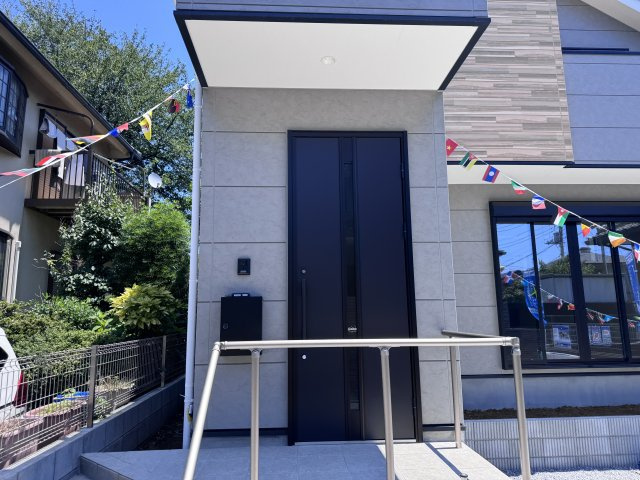 流山市江戸川台西４丁目新築戸建（江戸川台西12期）のエントランス|エントランス・玄関ポーチ
