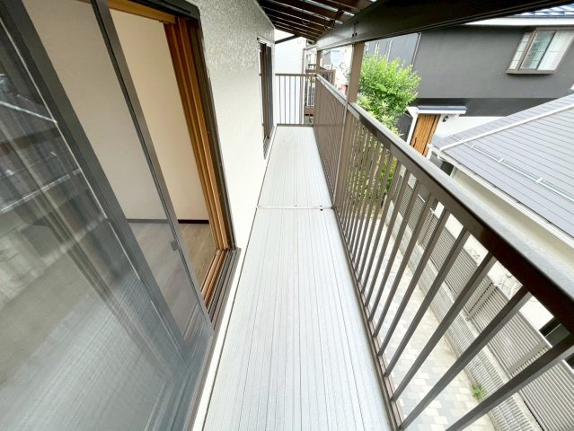 長野市大字大豆島　中古戸建のバルコニー