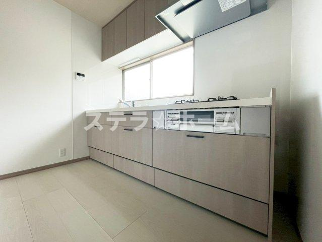 鳥飼西1 中古戸建のキッチン|キッチンでお料理をお楽しみください