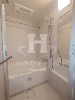 【浴室】 | ルフォンプログレ赤羽マークス | コンパクトで使いやすいお風呂です