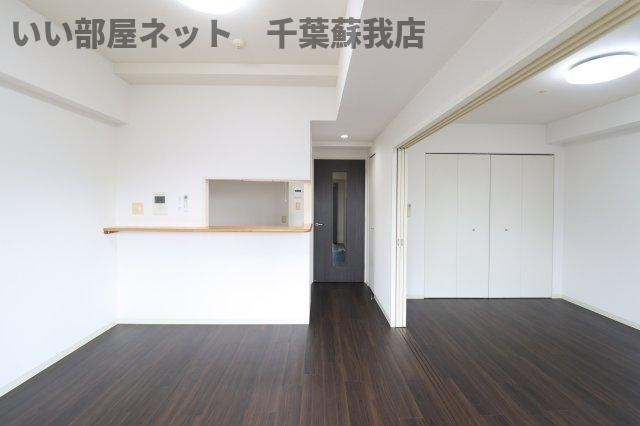 ウィルテラス千葉中央の居間・リビング|ゆったりとしたリビングです