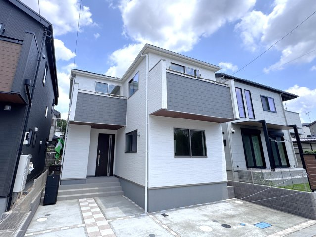 流山市松ヶ丘４丁目新築戸建【東小学校：10分】