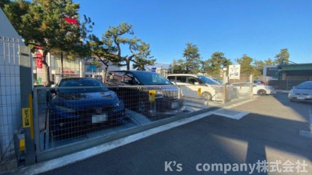 ◎茅ヶ崎市赤松町　プライム湘南辻堂リーフィアレジデンスの駐車場|駐車スペース◇