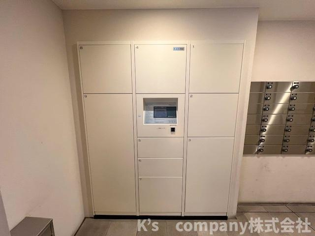 ◎茅ヶ崎市赤松町　プライム湘南辻堂リーフィアレジデンスの設備|留守中でも宅配物が受け取れる宅配ボックス付き☆