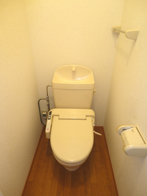 サニーホームズ宮ノ陣B棟のトイレ|清潔感のあるトイレです※別号室のお写真になります。