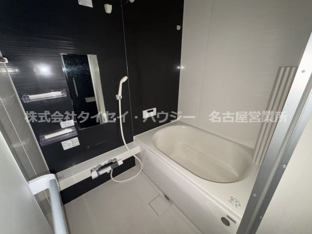 リーブルファイン赤池の浴室