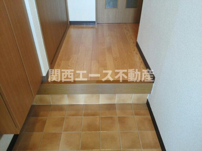 【玄関】 | コンフォート岸和田