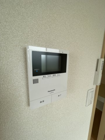 メゾン　ド　スリジエのセキュリティ|モニター付きインターホン♪