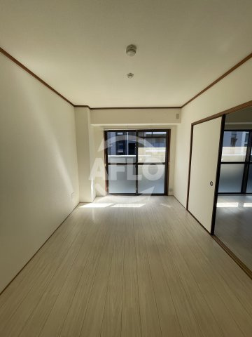 ライラック上本町の洋室|ライラック上本町　洋室