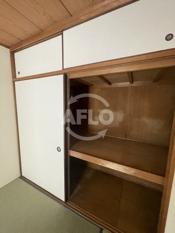 ライラック上本町の収納|ライラック上本町　押入れ