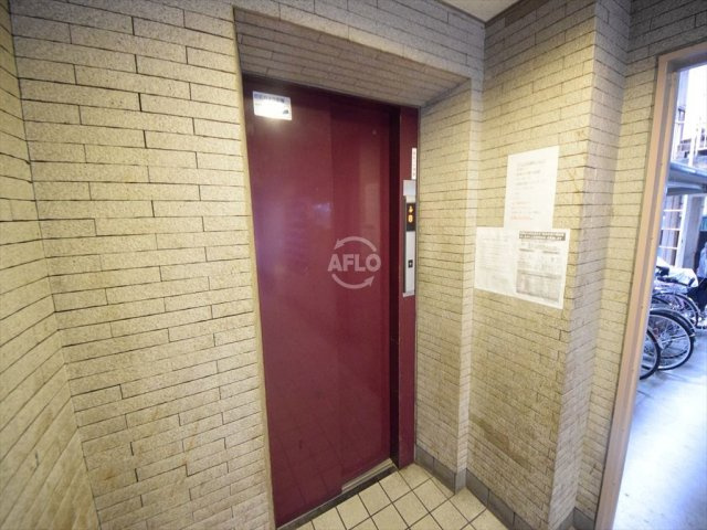 ライラック上本町の設備|ライラック上本町　エレベーター