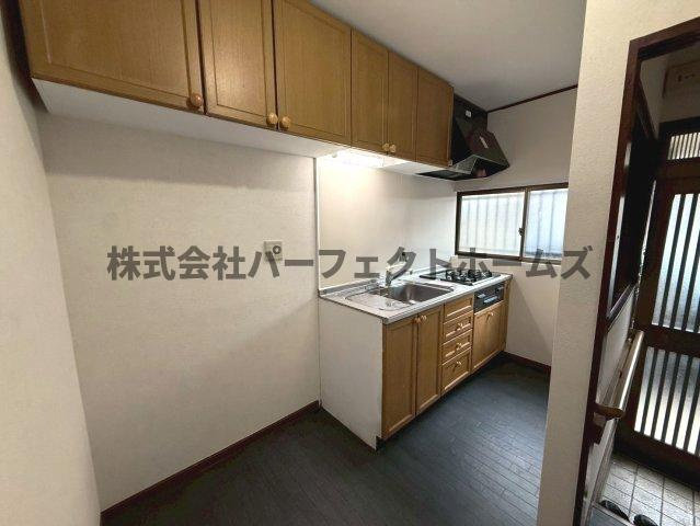 星丘1丁目テラスのキッチン|きれいなキッチンです