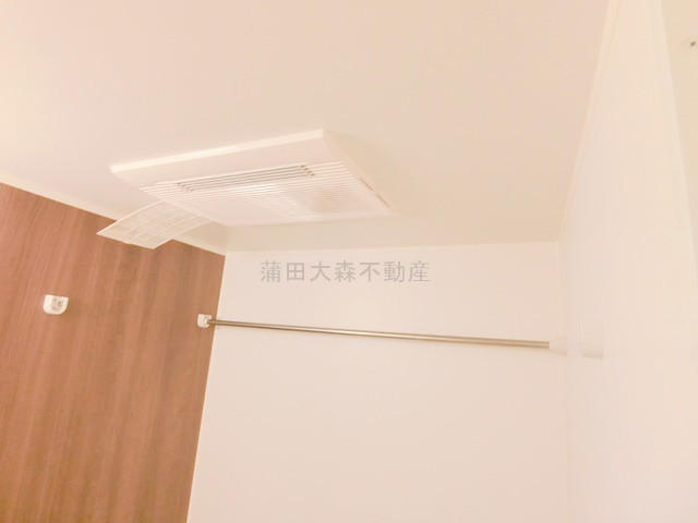 エストゥルース羽田の浴室