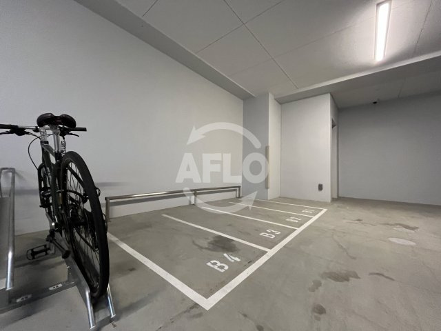アルティザ江坂のその他|アルティザ江坂　バイク置き場