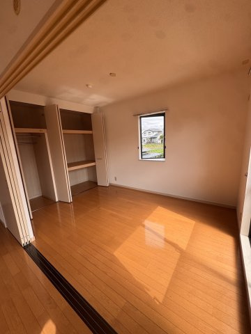 福岡市南区老司５丁目のアパートの居間・リビング