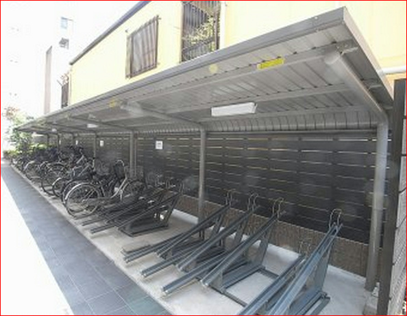 敷地内駐車場 