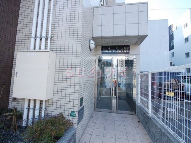 福岡市南区塩原４丁目の賃貸マンションの居間・リビング