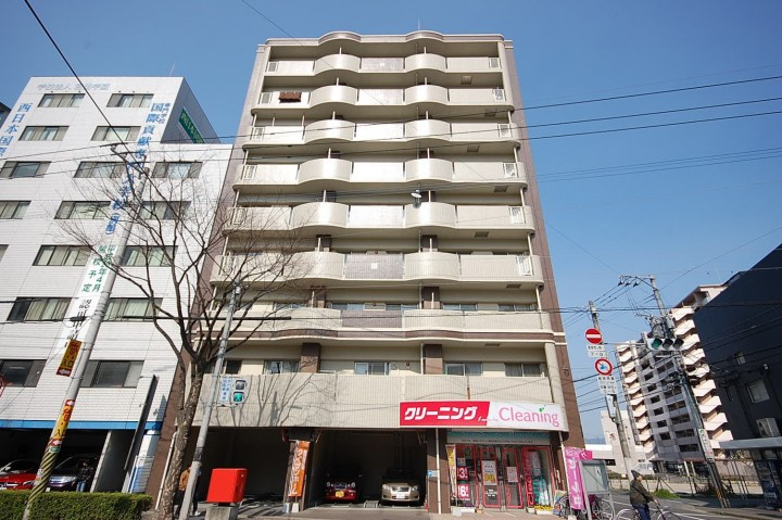福岡市南区塩原４丁目の賃貸マンション