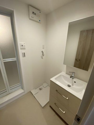 グランレーヴ井尻A棟の洗面所