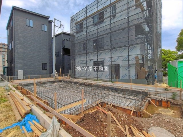 《仲介手数料無料》南区白幡６丁目1367-5新築一戸建て