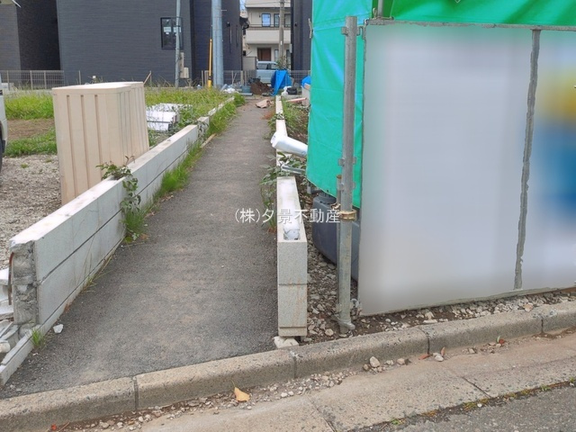 《仲介手数料無料》南区白幡６丁目1367-5新築一戸建て