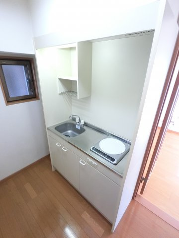 ヤサカハイム市川のキッチン