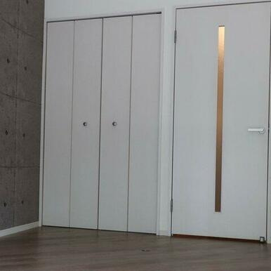 ロワールハイツのバルコニー|バルコニーからの眺めを楽しみながら食事をしませんか