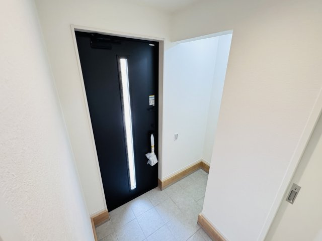 流山市鰭ヶ崎新築戸建【鰭ヶ崎小学校:7分】の玄関|玄関ホール・土間収納スペース