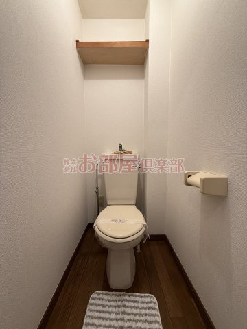 ロワールハイツのトイレ|ゆったりとした空間のトイレです