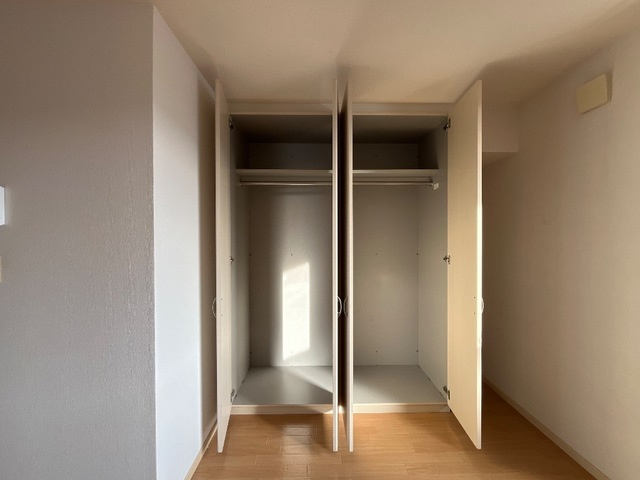 エスポアールＢの収納|クローゼット
