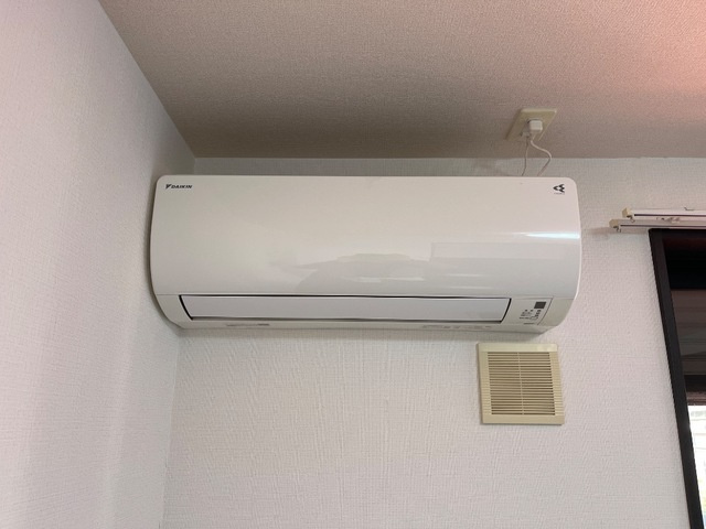 エスポアールＣの設備|南洋室①エアコン