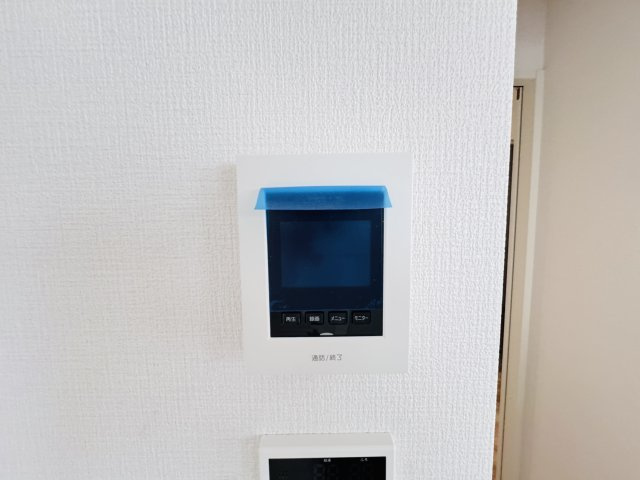 流山市東深井新築戸建【東深井小学校:10分】のセキュリティ|来客時も安心のTVモニター付きインターフォン