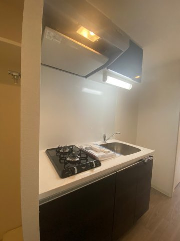 プレサンス新栄リベラ　名古屋市賃貸　仲介手数料無料のキッチン