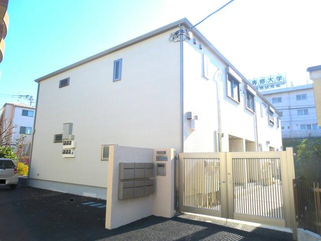 川崎市多摩区枡形４丁目のアパートの外観