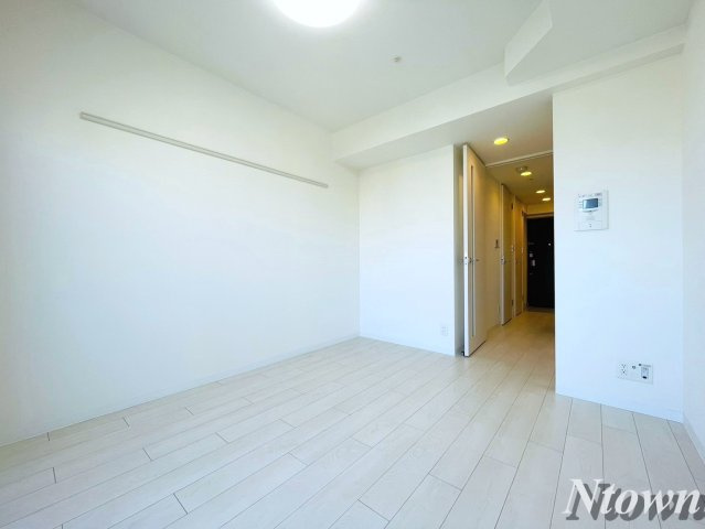 【居間・リビング】 | ディアレイシャス上前津 | こちらのリビングで趣味の時間をお楽しみください