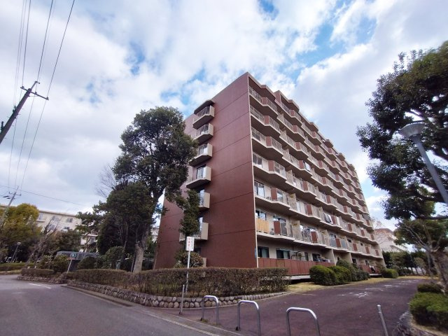 白川高層住宅11号棟